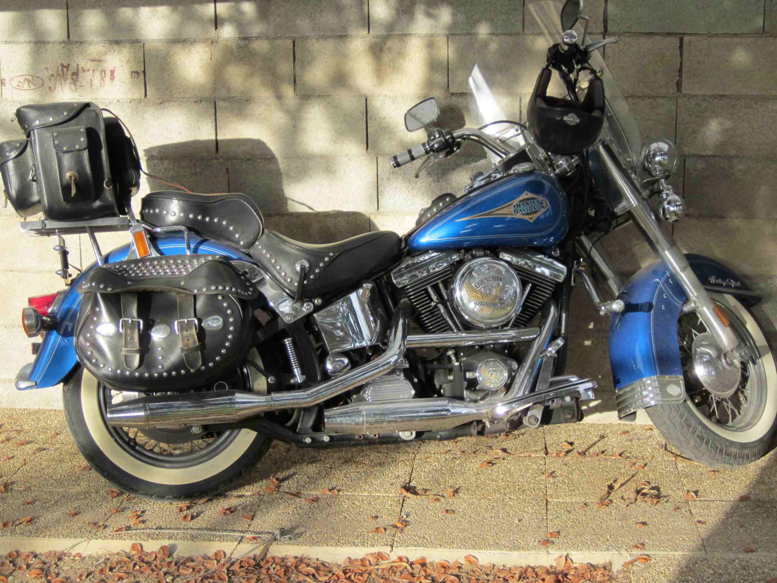 Harley-Davidson Heritage Softail Classic 1340 cm3 USA année 1995.