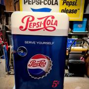 Photos réfrigérateurs aux couleurs PEPSI COLA